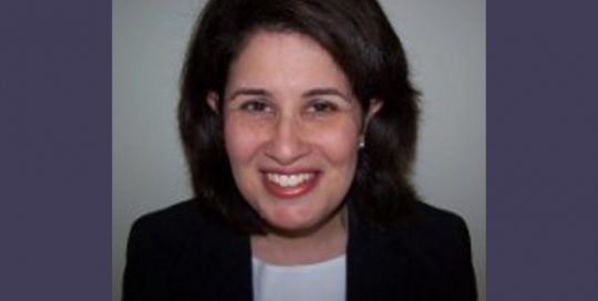 Headshot Photo of a Woman with Short Hair_Cheryl Drazin